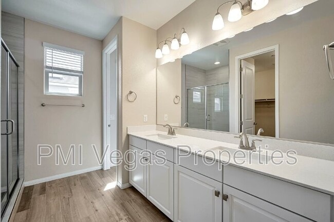 Building Photo - 780 Aurora Vale Pl