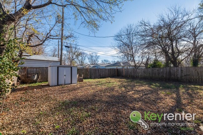 Building Photo - Beautifully Updated 3-Bedroom Home in Central Wichita!
