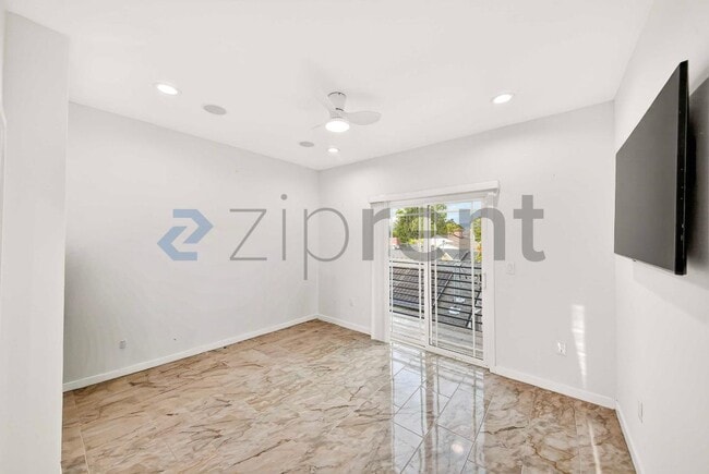 Building Photo - 17426 Elkwood St