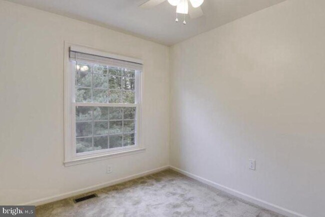 Building Photo - 5732 Lofthill Ct