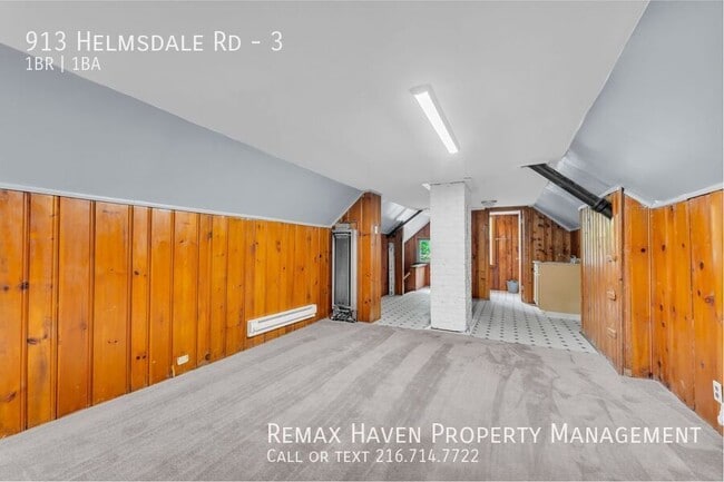 Building Photo - 913 Helmsdale Rd