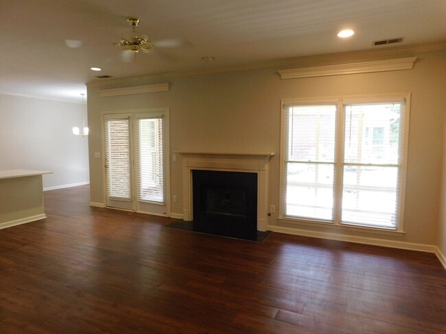 Building Photo - Your Dream Rental Awaits in Gated Greyston...