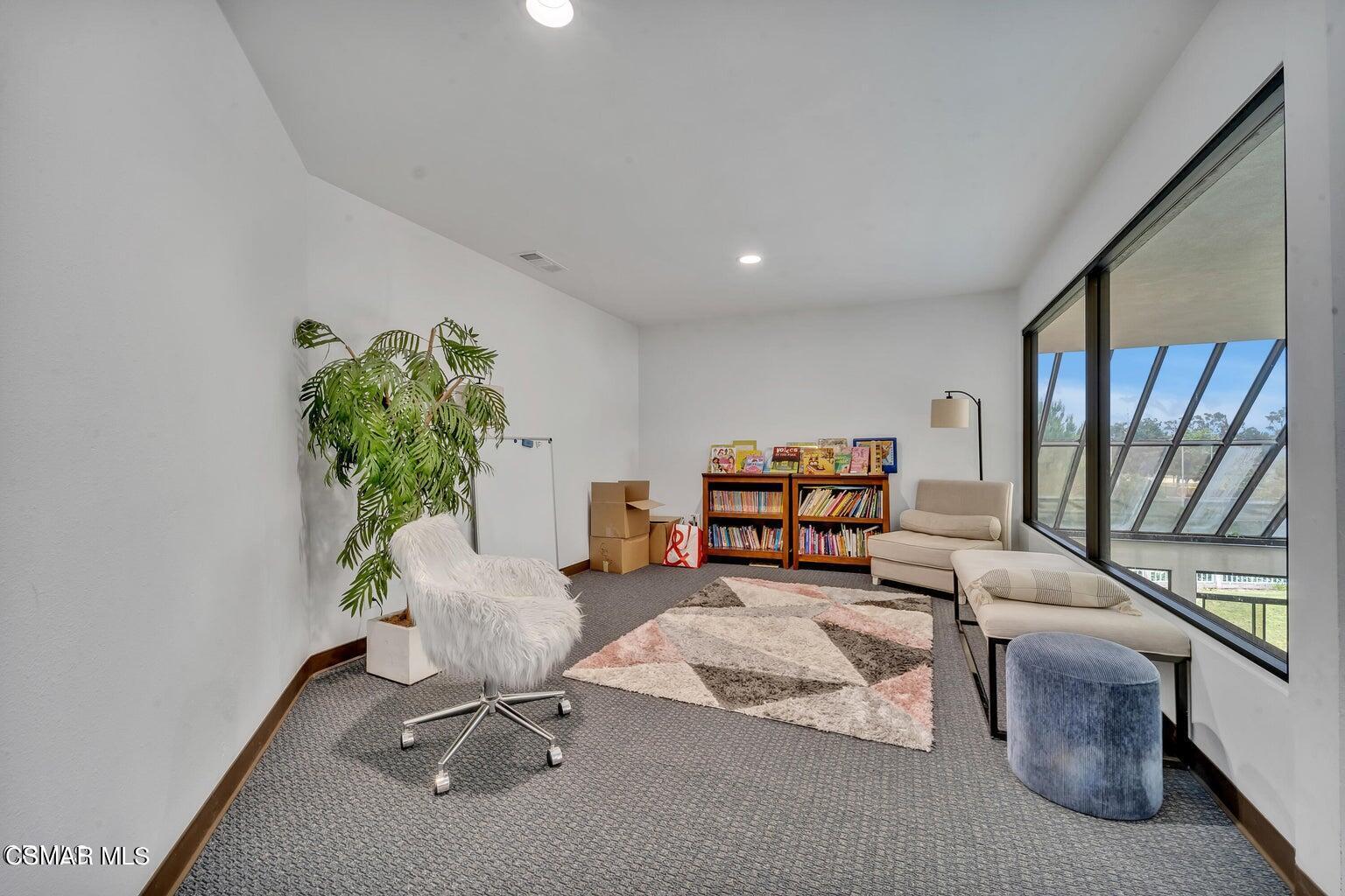 Building Photo - 416 Shoreview Dr