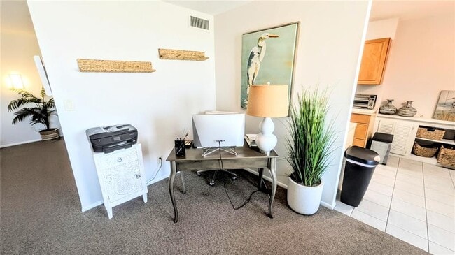 Building Photo - 4822 Ocean Blvd