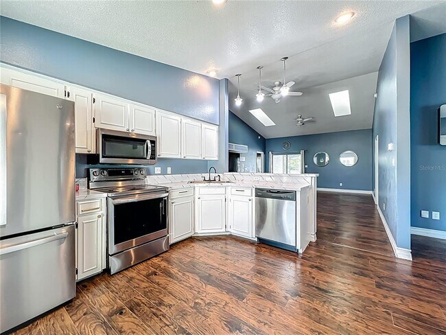Building Photo - 4942 Eden View Ct