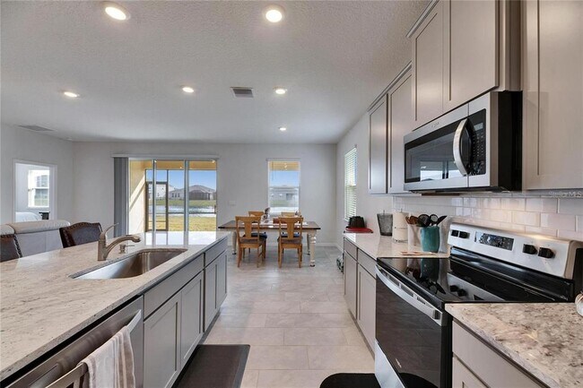 Building Photo - 5125 Tannin Ln