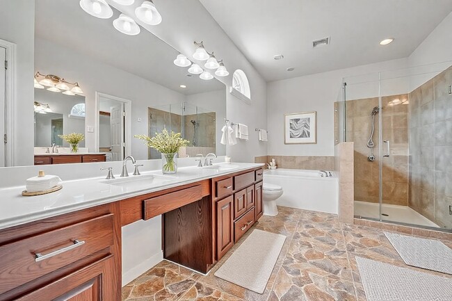 Building Photo - 8507 Forest Arbor Ct