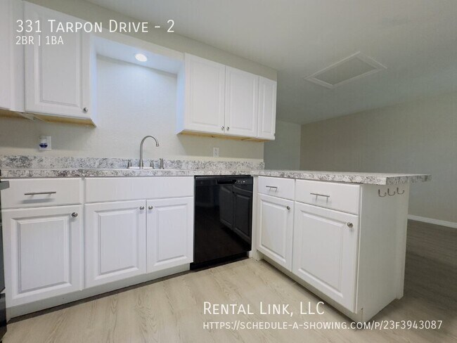 Building Photo - 331 Tarpon Dr