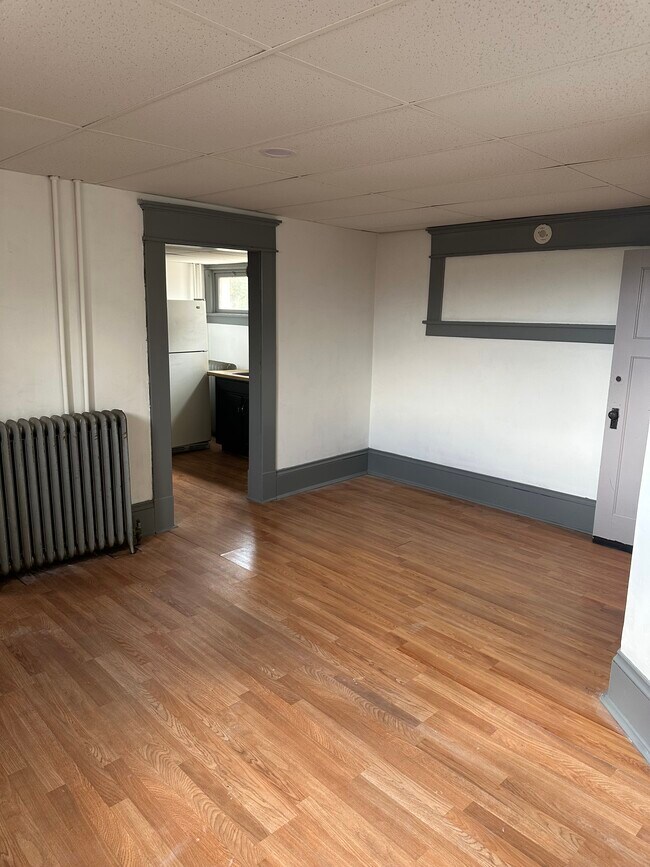 Building Photo - 1107 16th Ave