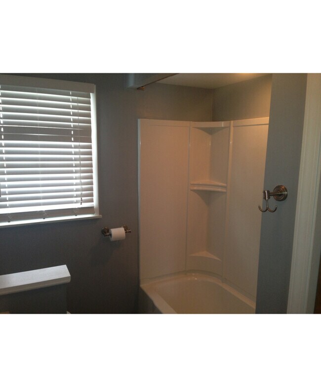 Building Photo - West Lafayette Schools Single Family Home ...