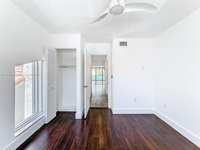 Building Photo - 3769 NE 209th Terrace