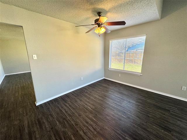 Building Photo - 2508 S Center St