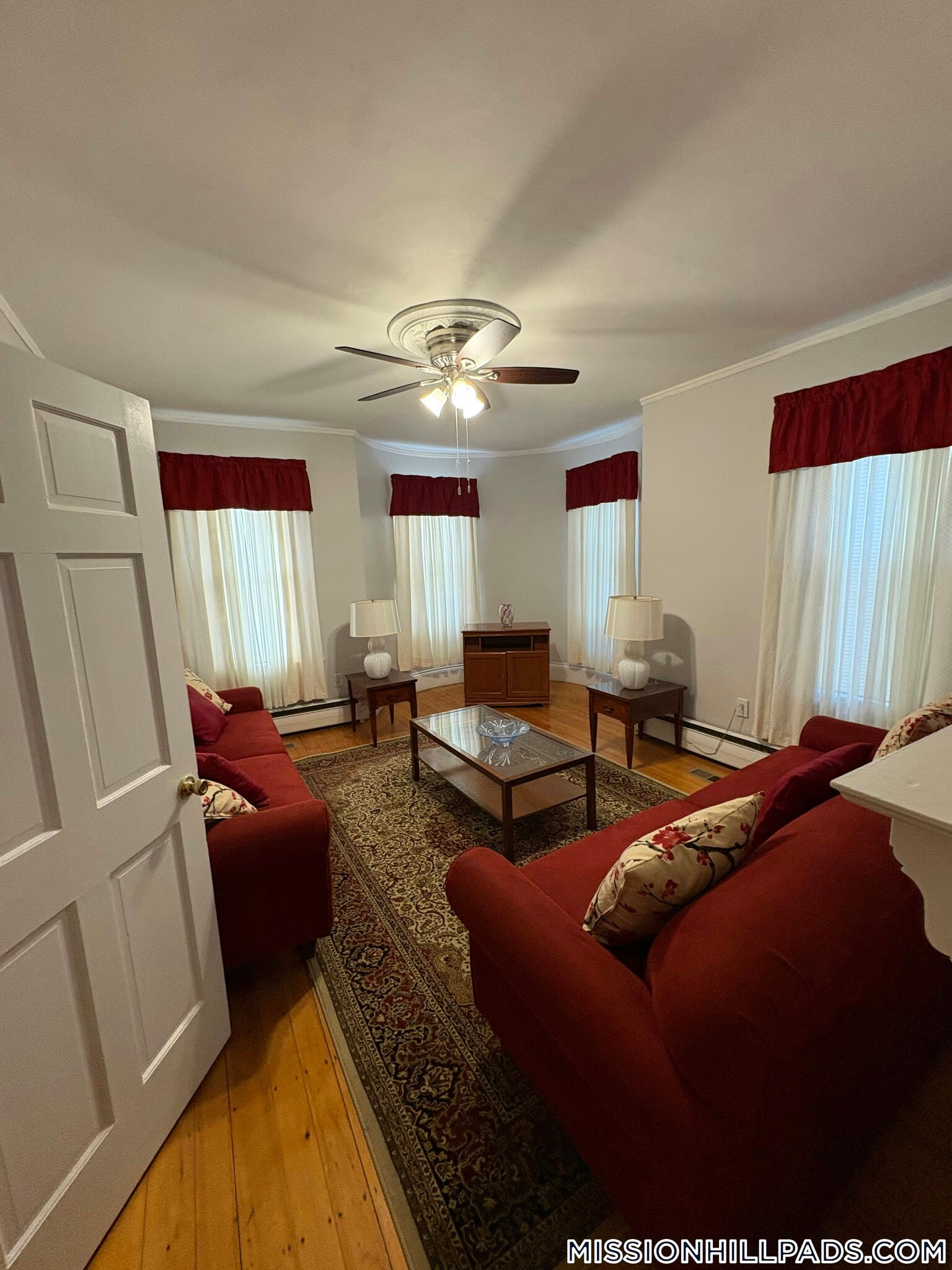 Building Photo - 123-125 Hillside St.