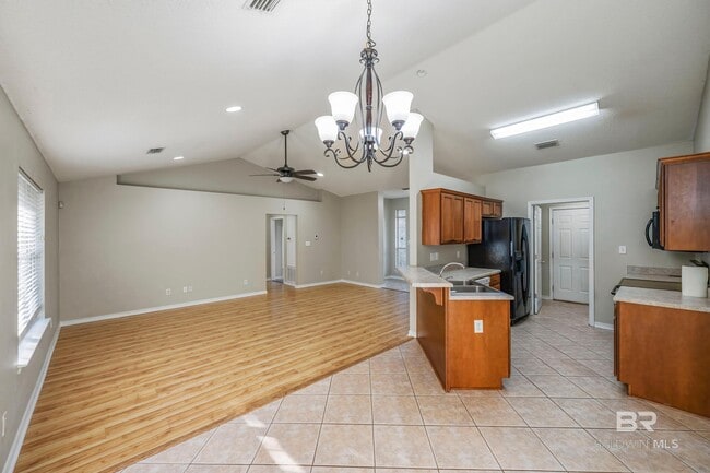 Building Photo - 16955 Heartland Cir