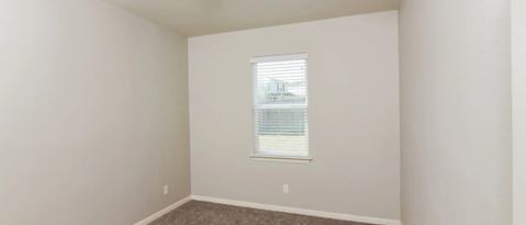 Building Photo - 12708 Shoreline Dr