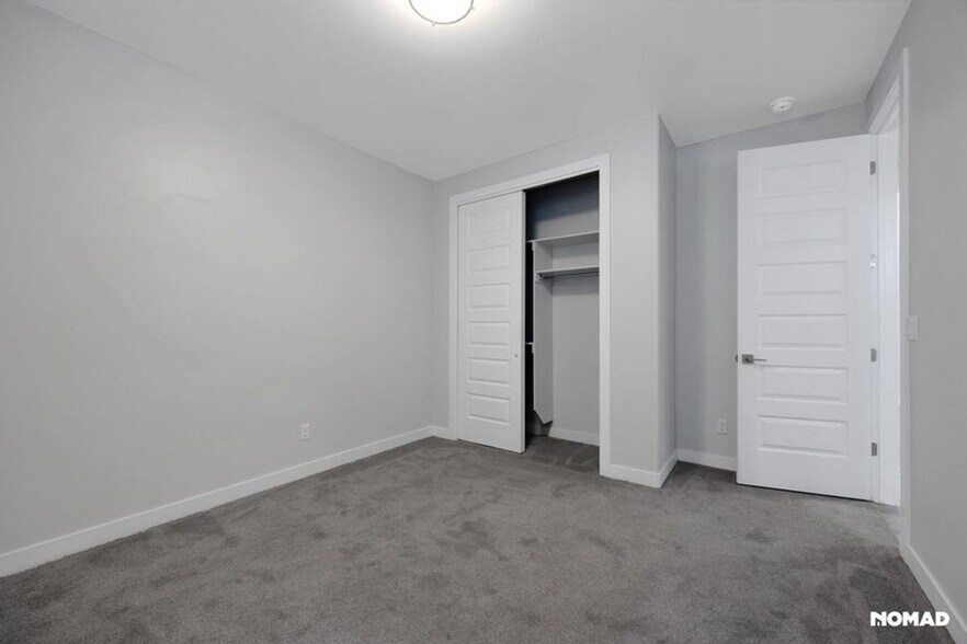 Building Photo - 3802 Nightingale Ave