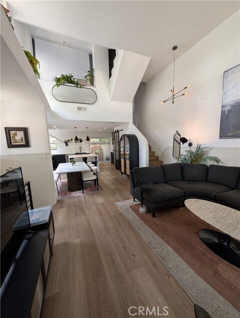 Building Photo - 1705 S Westgate Ave