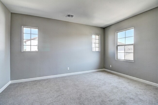 Building Photo - Highly sought neighborhood, stunning home!
