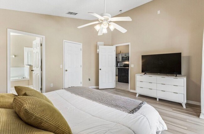 Building Photo - 7907 Magnolia Bend Ct
