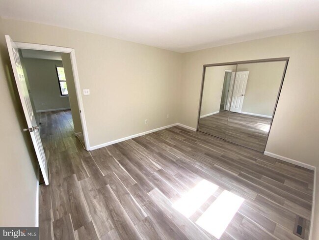 Building Photo - 230 Almonesson Rd