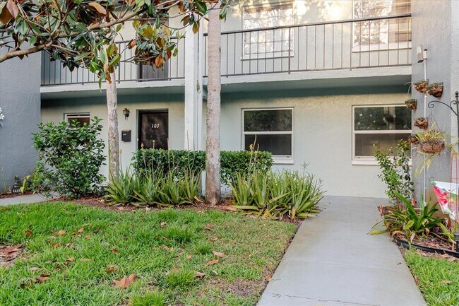 Building Photo - 14419 Americana Cir