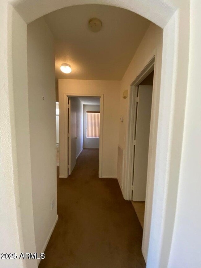 Building Photo - 1461 E La Costa Dr
