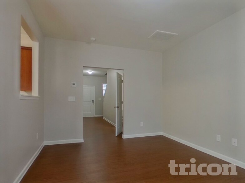 Building Photo - 2062 Aragon Lane