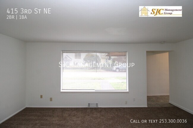 Building Photo - 415 3rd St NE