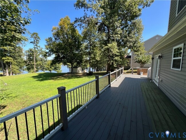 Building Photo - 22120 Lake Jordan Landing