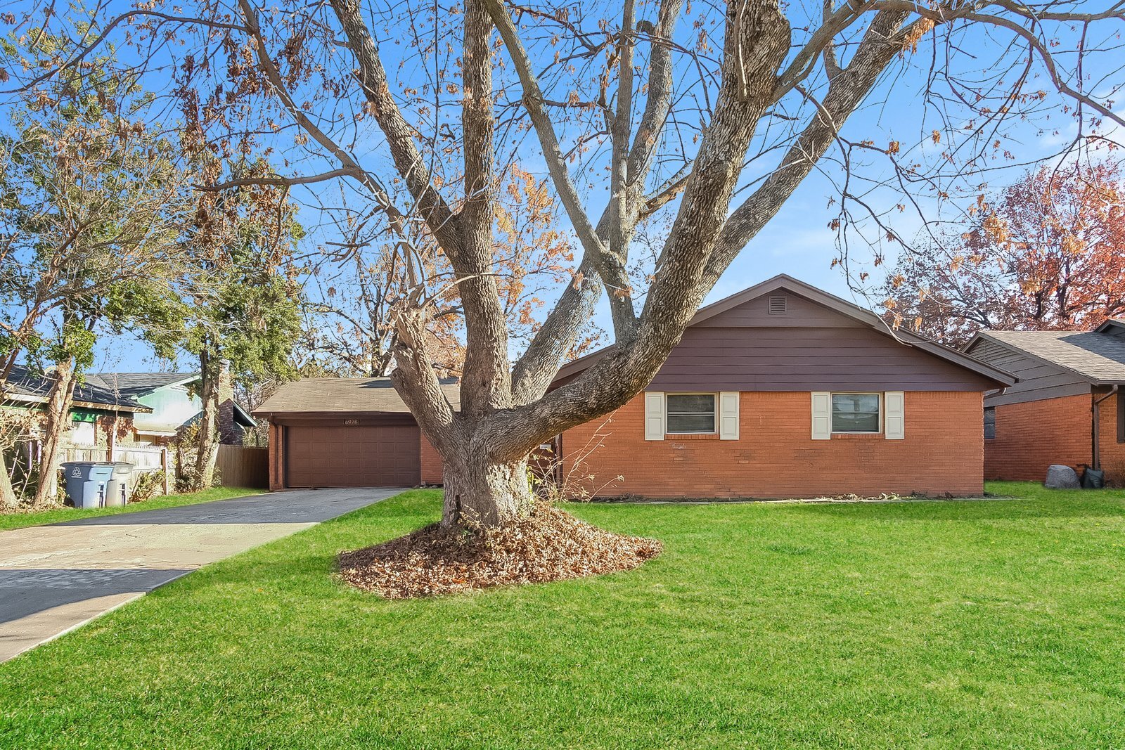 Building Photo - 6978 E 20th Pl