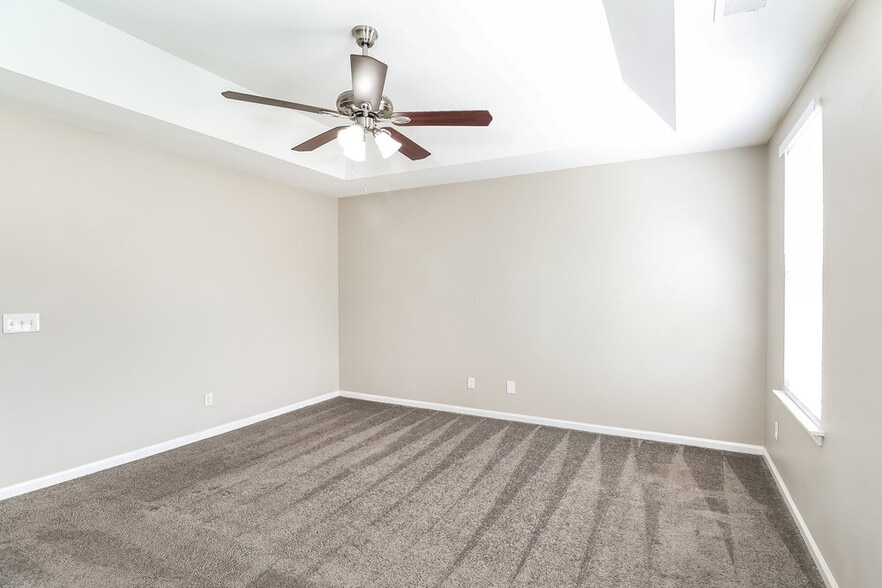 Building Photo - 9735 Baxter Caldwell Dr