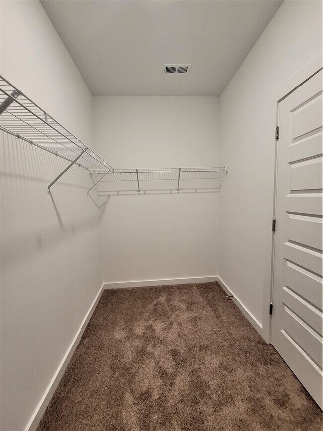 Building Photo - 161 Lena Ln