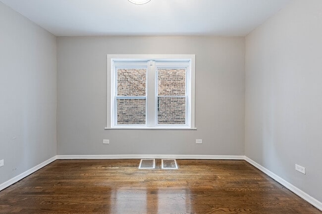 Building Photo - 1721 N Meade Ave