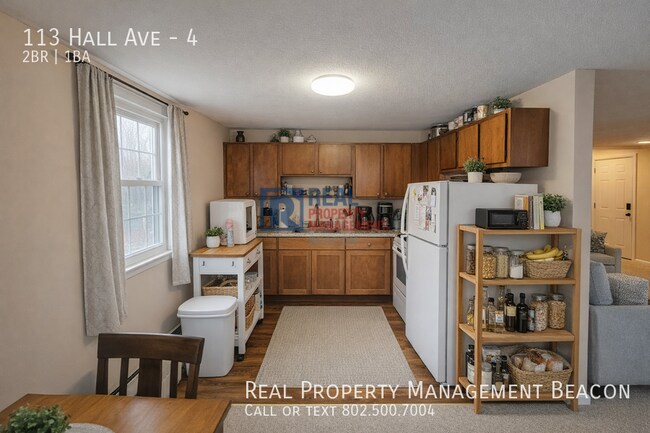 Building Photo - 113 Hall Ave