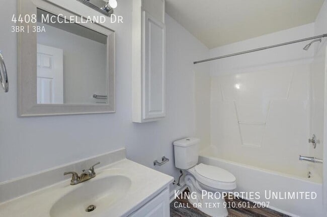 Building Photo - 4408 McClelland Dr