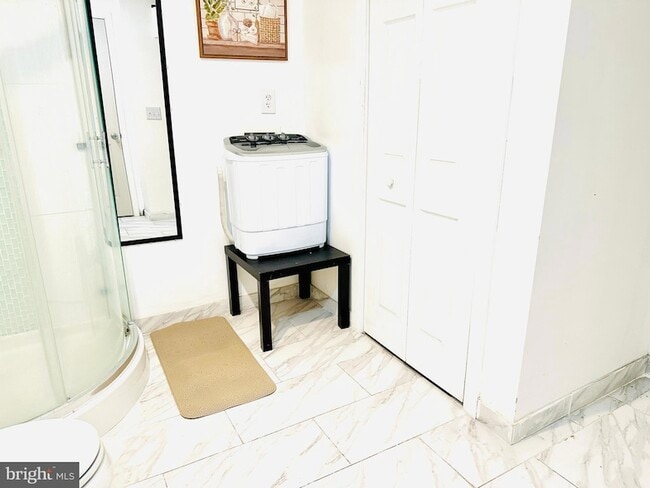 Building Photo - 17816 Singh Ct