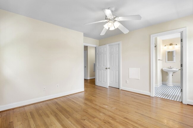 Building Photo - BEAUTIFUL NEWER SINGLE FAMILY HOME NEAR VCU