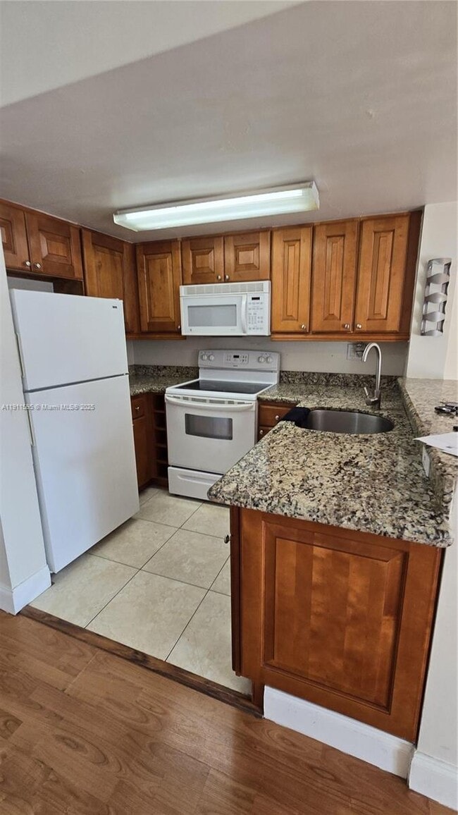 Building Photo - 8615 NW 5th Terrace