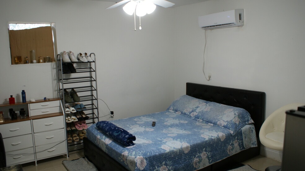 Bedroom - 2240 NW 90th St