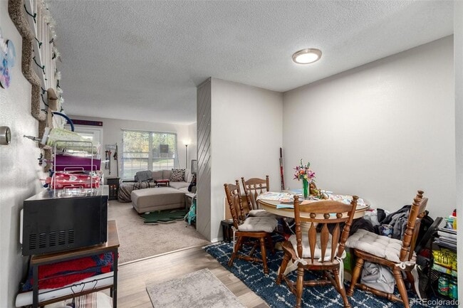 Building Photo - 6708 S Holland Way