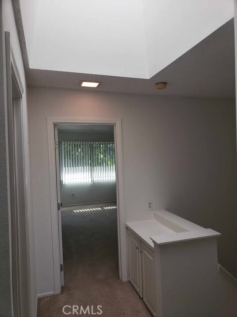 Building Photo - 2452 Chandler Ave
