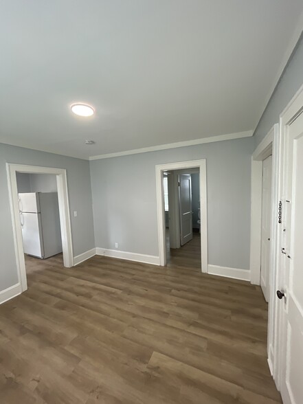Building Photo - 5538 Montgomery Rd