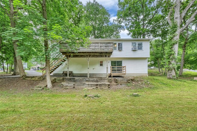 Building Photo - 58 Edgewood Dr