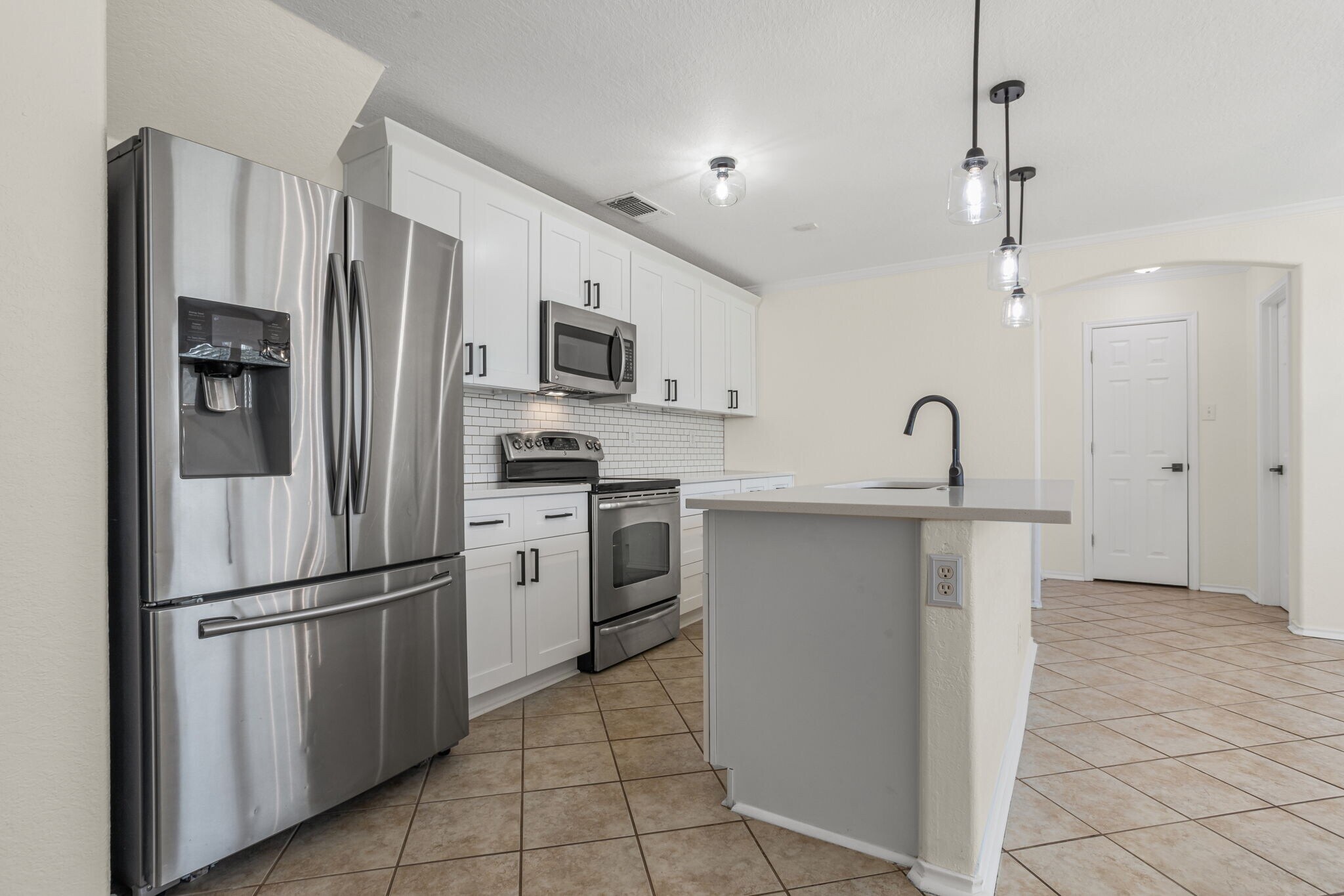 Building Photo - 2134 Colorado Bnd