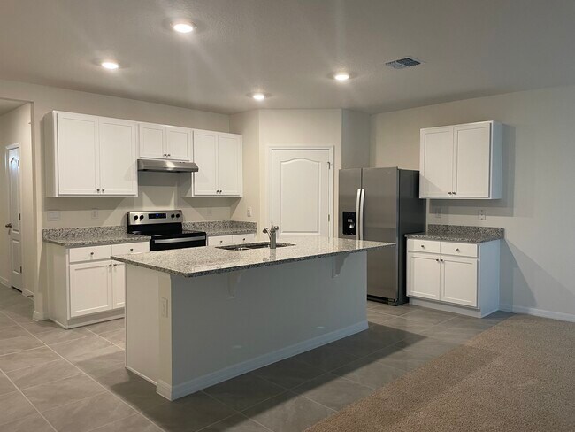 Building Photo - 3241 Silas Dr