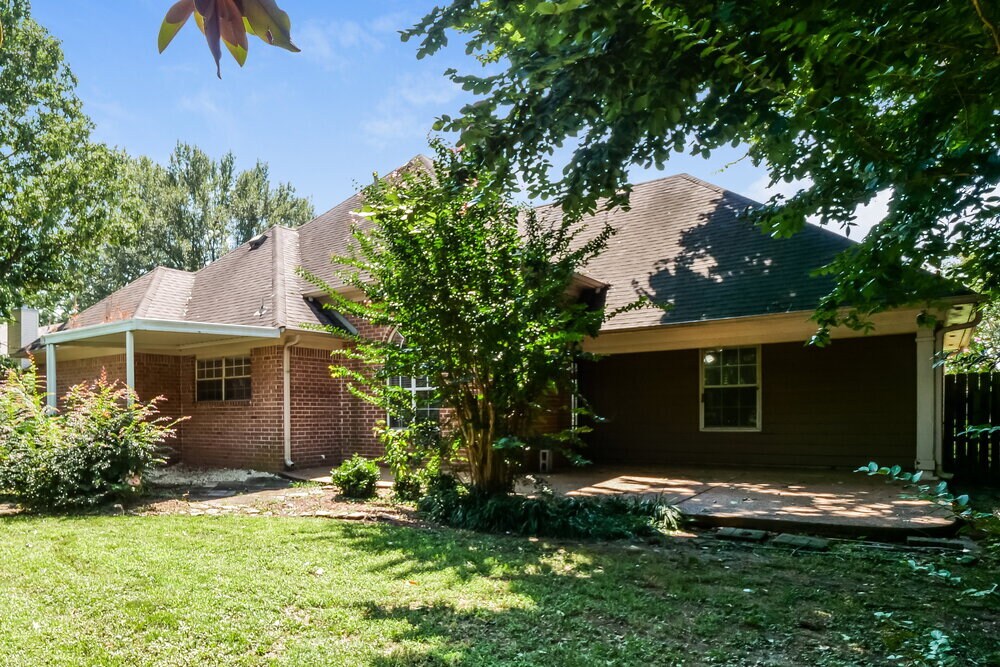 Building Photo - 10102 Fox Hunt Dr
