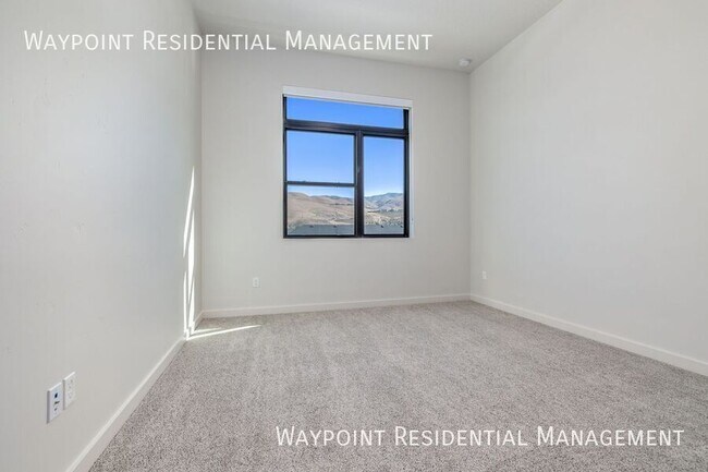 Building Photo - 4430 E Haystack St