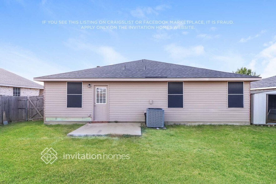 Building Photo - 1412 Krista Dr