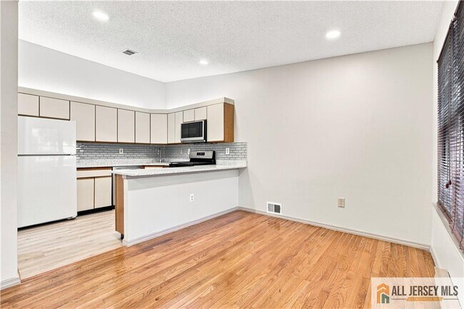 Building Photo - 119 Griggs Pl
