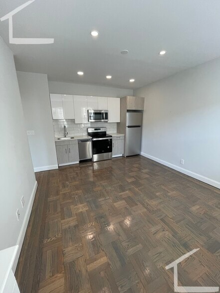 Primary Photo - 20 Queensberry St